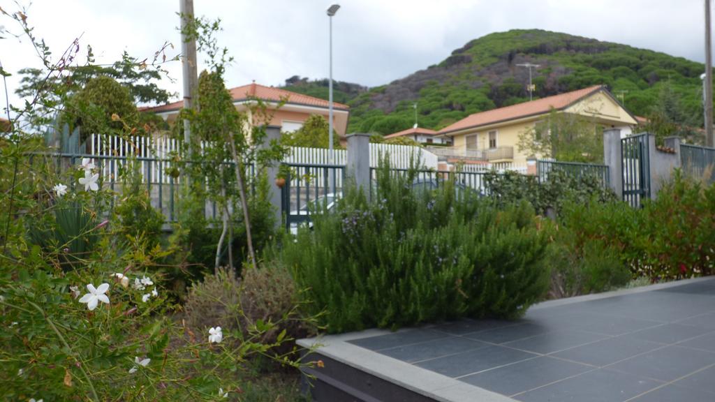 Etna Holiday Home Nicolosi Exterior photo